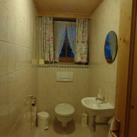 Apartment Roswitha *